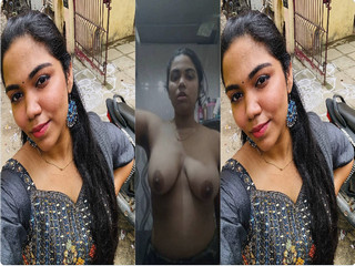 BigAss Horny Mallu Gf Fingering (Updates)